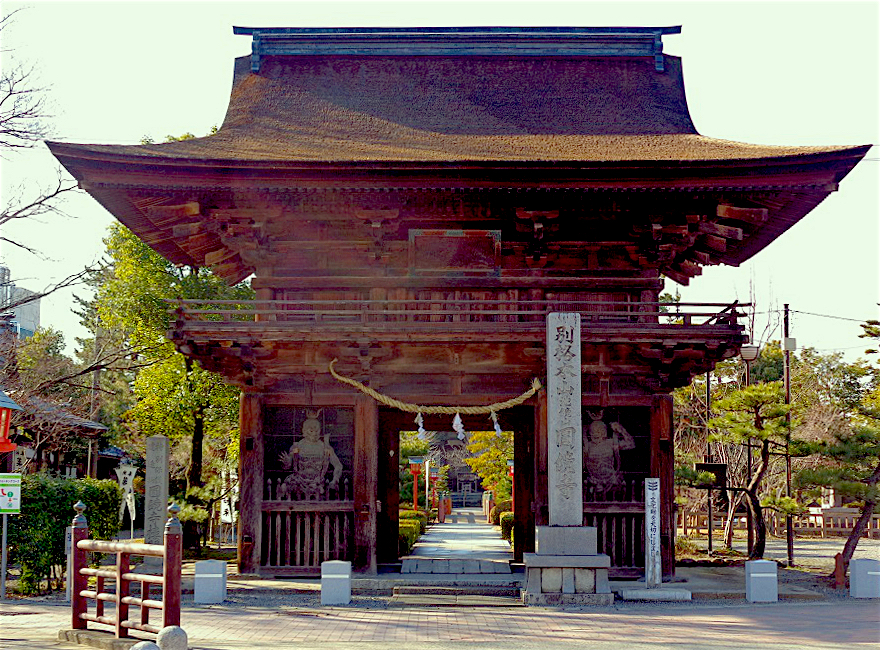 円鏡寺・楼門